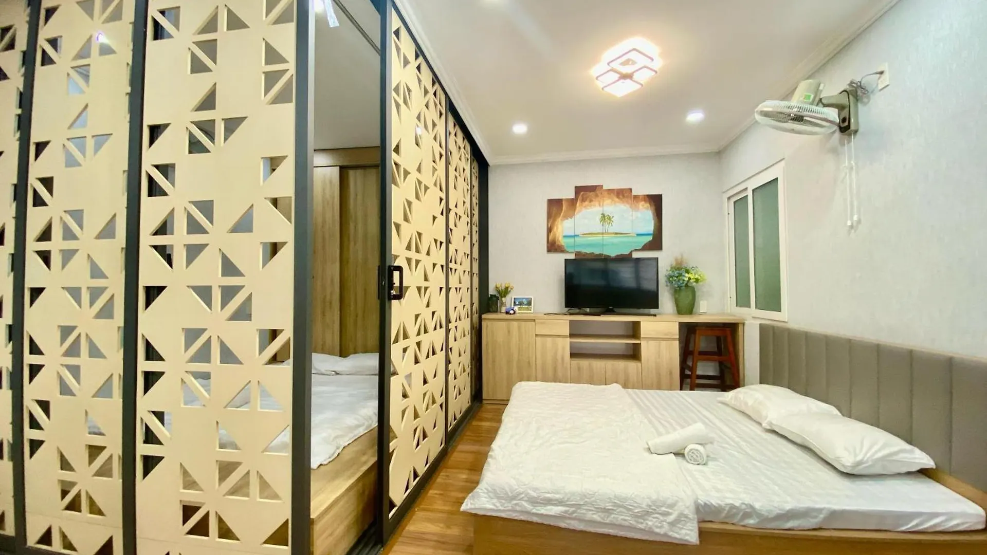 3 Phong Ngu 4 Giuong Muong Thanh Vien Trieu Nha Trang